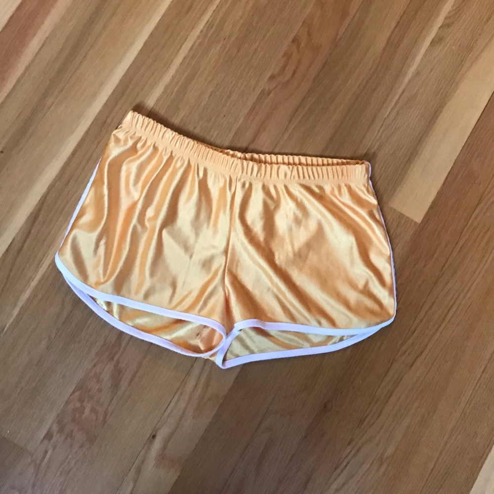 🔶 Retro Gym Shorts 🔶